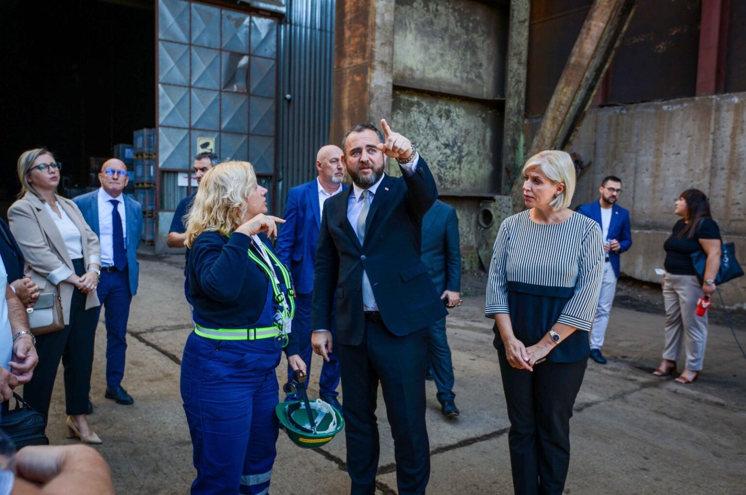 Тошковски: Уништени се над 4 тони дрога и над 100 парчиња оружје