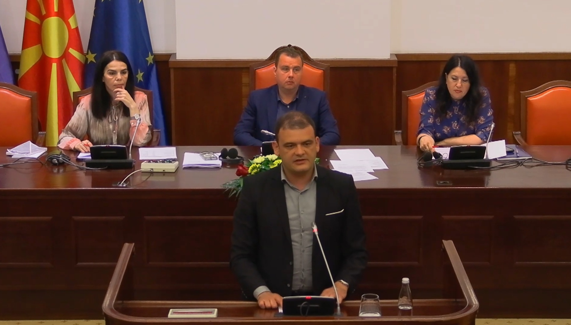 Законите за судска и јавнообвинителска служба поми