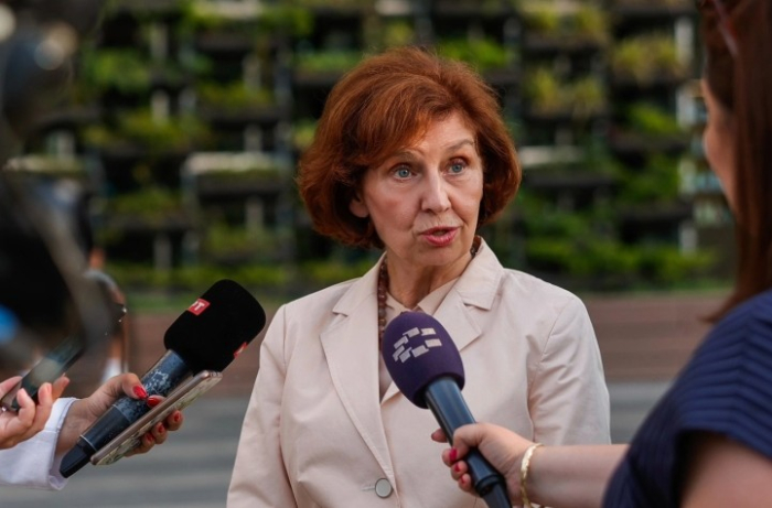 Сиљановска Давкова: Освен уставните измени, Бугари